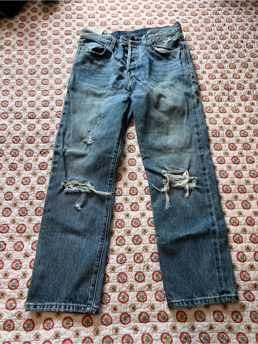 EUC Levi’s Premium 501 Denim Light Wash Distressed Jeans size 26 - Picture 3 of 8